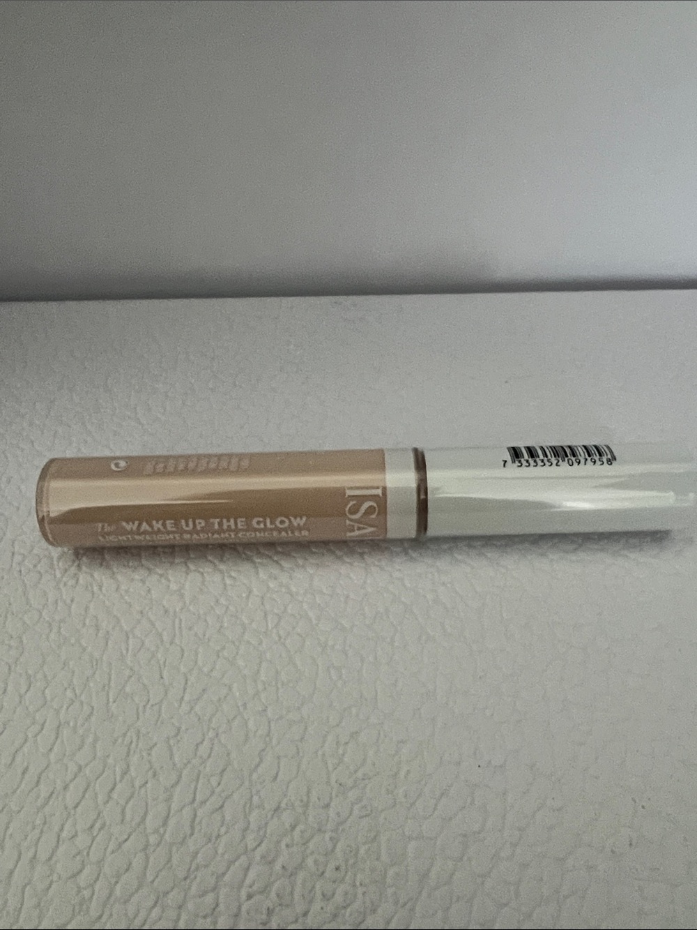 Isadora- Wake up the Glow Concealer in 1N